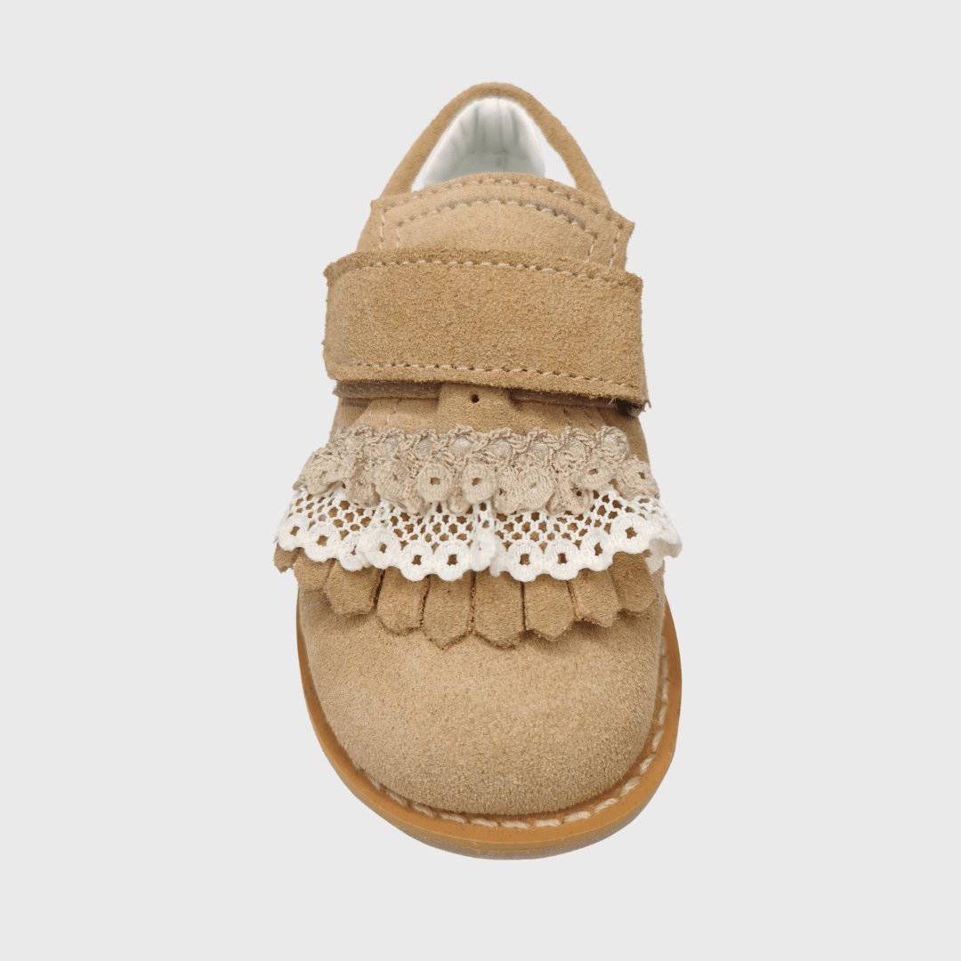 APLICAÇÃO RENDA NA PALETA 273 - Pituka Wear - Calçado e Roupa para Crianças