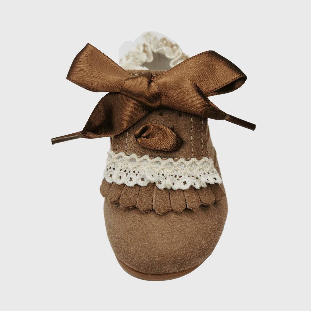 APLICAÇÃO RENDA NA PALETA 451R - Pituka Wear - Calçado e Roupa para Crianças