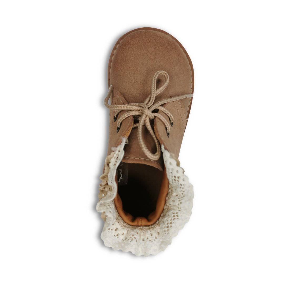 BOTAS CARNEIRAS 653R C/ RENDA NO TORNOZELO - Pituka Wear - Calçado e Roupa para Crianças