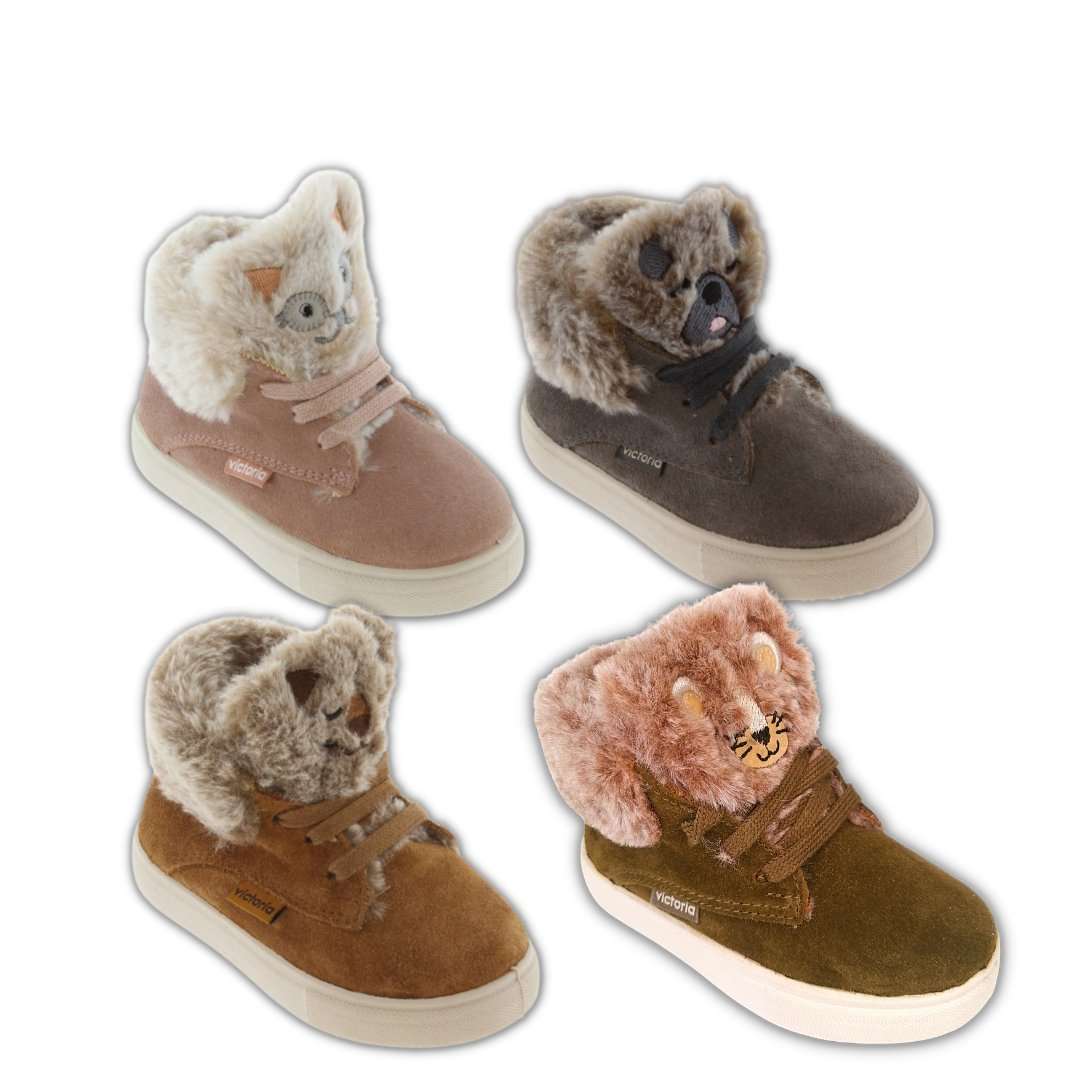 BOTAS VICTORIA EM CAMURÇA C/ ANIMAL - Pituka Wear