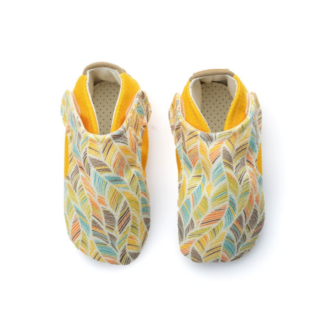 LOBITOS BAREFOOT MINI PLUMAS BABY LOBITOS - Pituka Wear