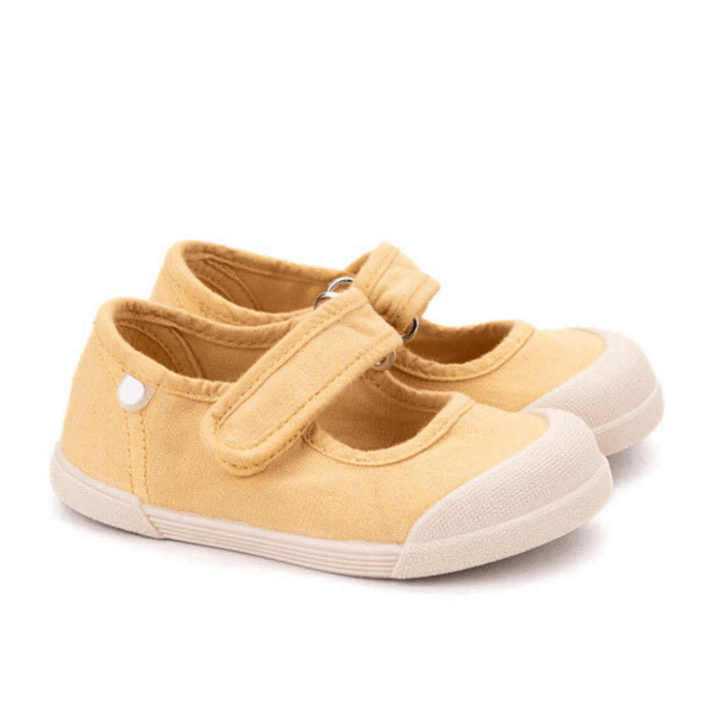 MERCEDITAS LONA MARY JANE BAREFOOT IGOR C/ VELCRO - Pituka Wear 