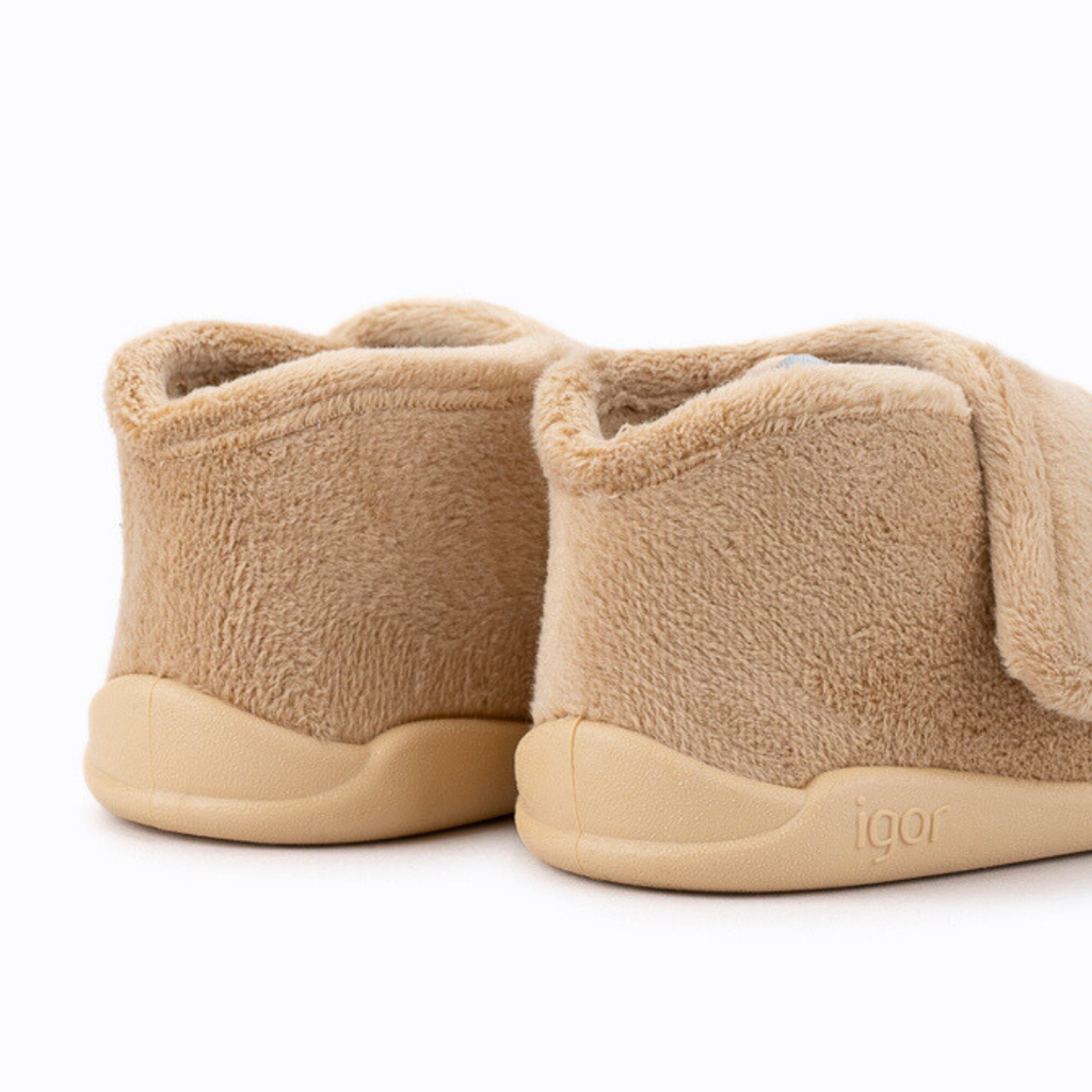 PANTUFAS HOMIE MC BAREFOOT IGOR - Pituka Wear 