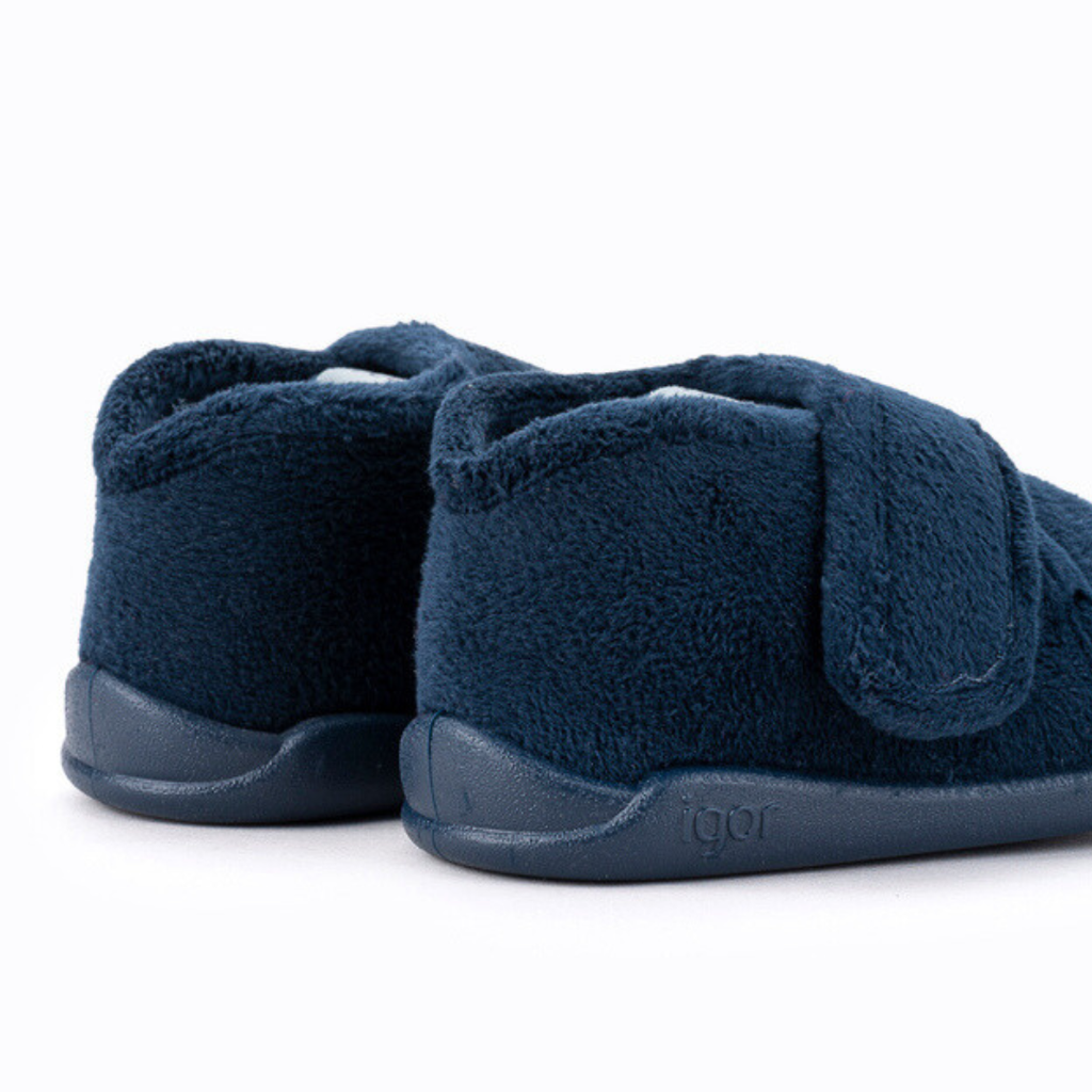 PANTUFAS HOMIE MC BAREFOOT IGOR - Pituka Wear 