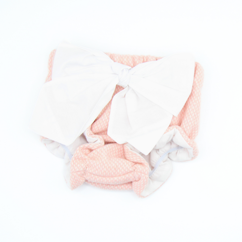 TAPA FRALDAS ROSA C/ LAÇO 6 MESES - Pituka Wear