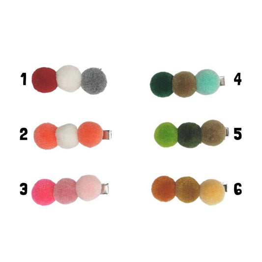 GANCHOS PARA CABELO C/ POMPOM - Pituka Wear - Calçado e Roupa para Crianças