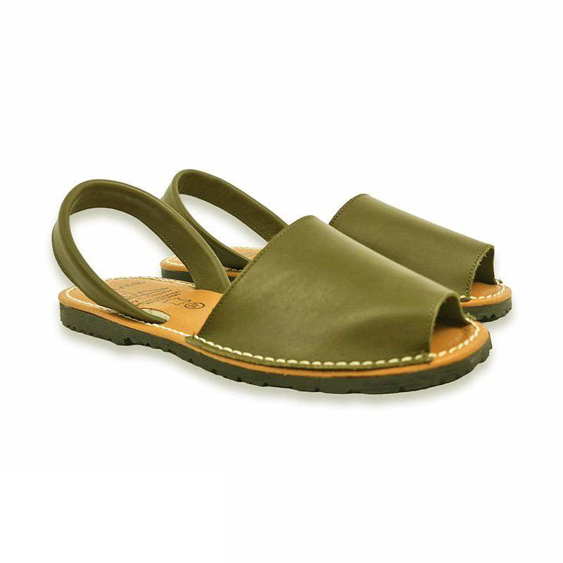 MENORQUINA AVARCA PELE SENHORA 2201 - Pituka Wear - Calçado e Roupa para Crianças