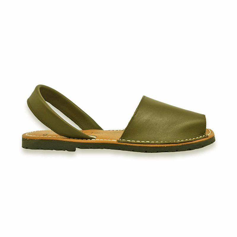 MENORQUINA AVARCA PELE SENHORA 2201 - Pituka Wear - Calçado e Roupa para Crianças